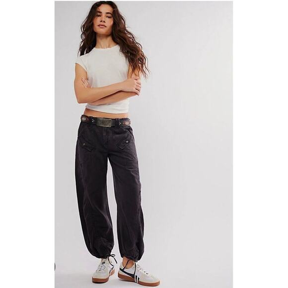 Free People Women's Black Kauai Washed Pocket Straight-Leg Drawstring Pants Sz M - Picture 1 of 14
